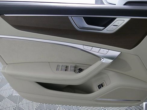 Used 2025 Audi A6 3.0T Prestige image 10