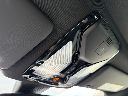Used 2025 BMW 430i w/ Premium Package RWD image 25