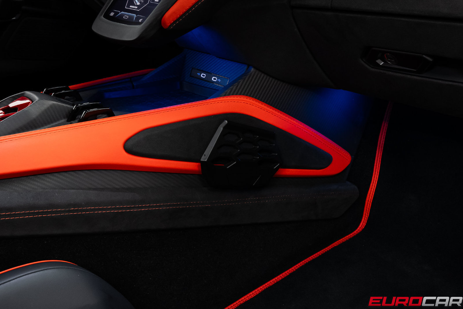 Used 2025 Lamborghini Revuelto AWD/4WD image 42