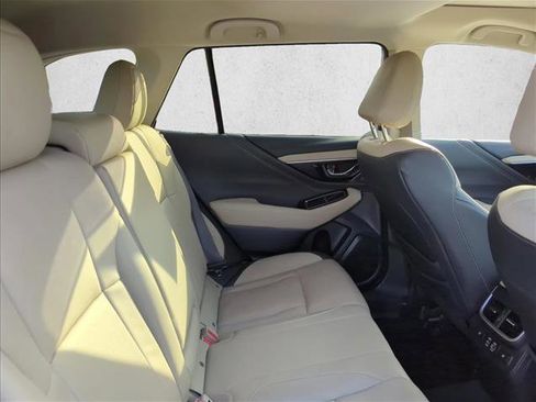 Used 2023 Subaru Outback Limited image 21
