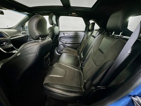 Used 2019 Ford Edge ST w/ Equipment Group 401A image 30