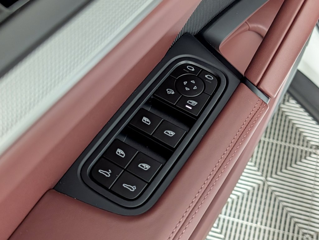 New 2026 Porsche Cayenne AWD/4WD image 27