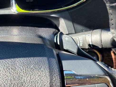 Used 2014 Toyota Avalon XLE Touring image 25