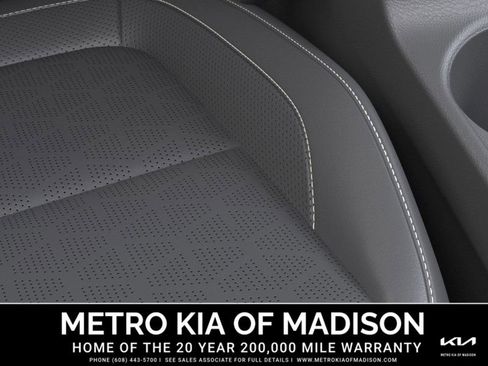 New 2026 Kia Seltos EX image 24