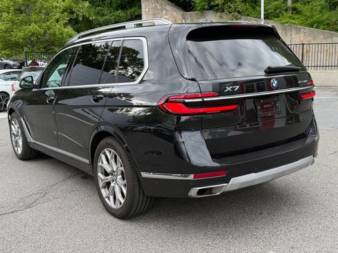 Used 2025 BMW X7 xDrive40i AWD/4WD image 4