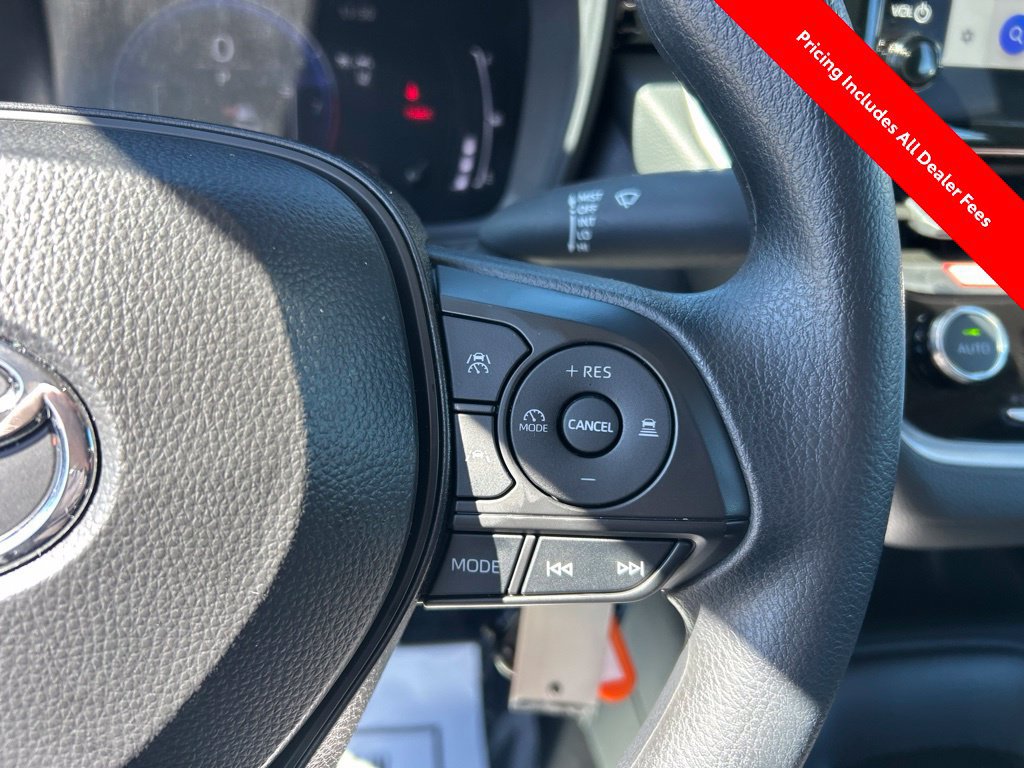 Used 2026 Toyota Corolla LE FWD image 7