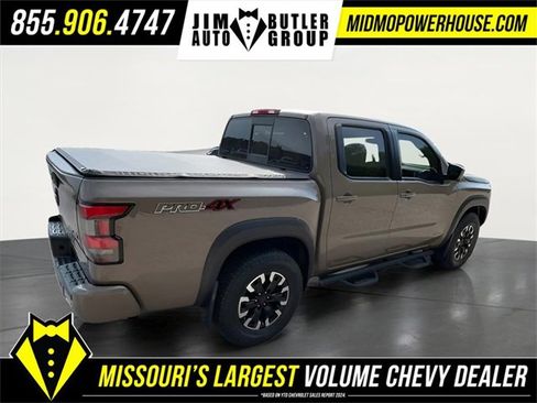 Used 2022 Nissan Frontier PRO-4X image 10