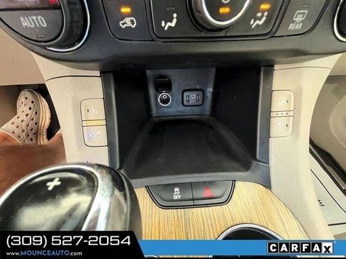 Used 2018 GMC Acadia Denali w/ Technology Package AWD/4WD image 21