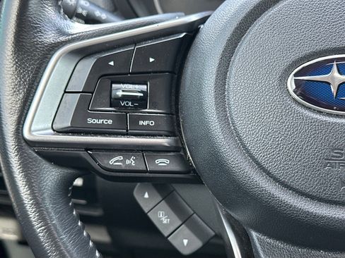 Used 2019 Subaru Forester Premium w/ All-Weather Package image 11