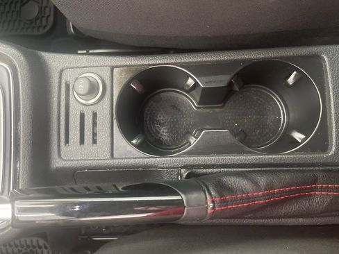 Used 2018 Volkswagen GTI S image 27