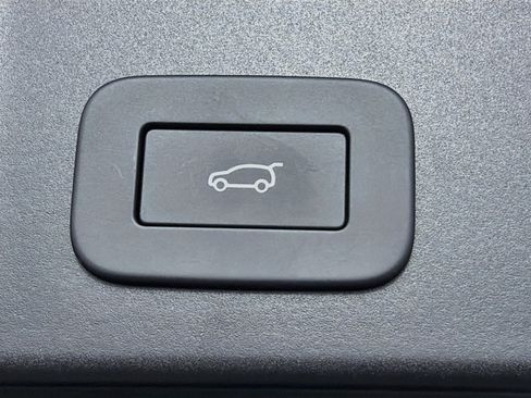 New 2026 Land Rover Range Rover Evoque S AWD/4WD image 13