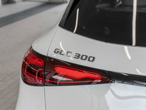 New 2026 Mercedes-Benz GLC 300 4MATIC image 22