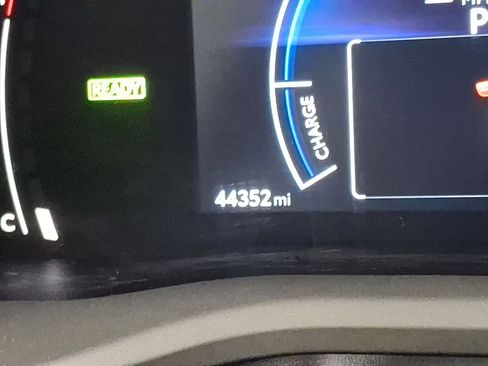 Certified 2025 Toyota Camry LE image 13