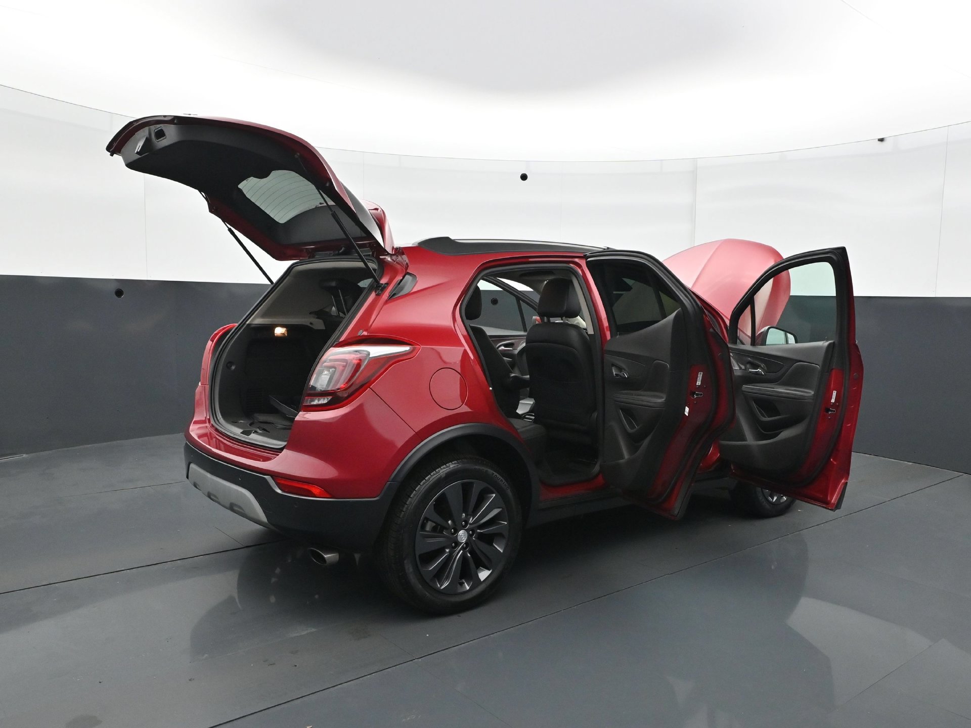 Used 2019 Buick Encore Essence w/ Safety Package II AWD/4WD image 35