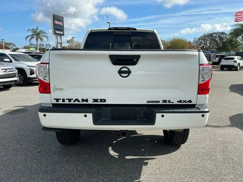 Used 2019 Nissan Titan SL w/ Midnight Edition image 8