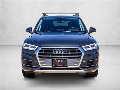 Used 2018 Audi Q5 2.0T Premium Plus w/ Premium Plus Package AWD/4WD image 2