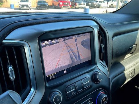 Used 2019 Chevrolet Silverado 1500 RST image 23