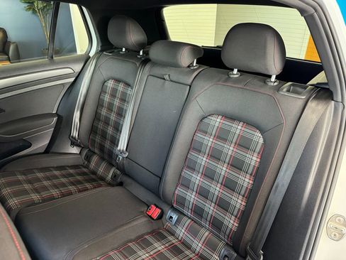 Used 2018 Volkswagen GTI S FWD image 46