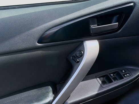 Used 2020 Mitsubishi Eclipse Cross ES image 16