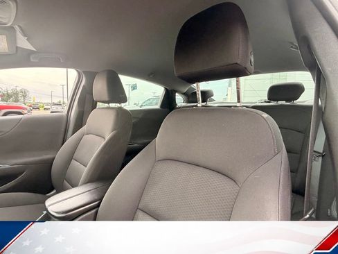 Used 2021 Chevrolet Malibu LT FWD image 10