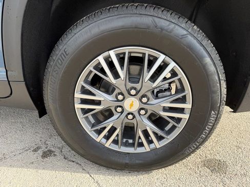 Used 2025 Chevrolet Traverse LT w/ LPO, Floor Liner Package image 20