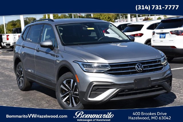 Certified 2022 Volkswagen Tiguan S w/ Driver Assistance Package AWD/4WD image 1