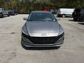 Used 2023 Hyundai Elantra SEL video 2