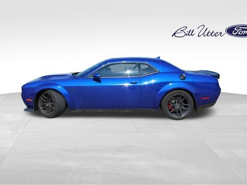Used 2018 Dodge Challenger SRT Hellcat image 8