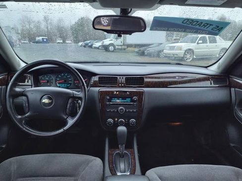 Used 2014 Chevrolet Impala Limited LS image 9
