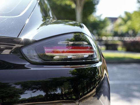 Used 2017 Porsche 718 Cayman RWD image 41