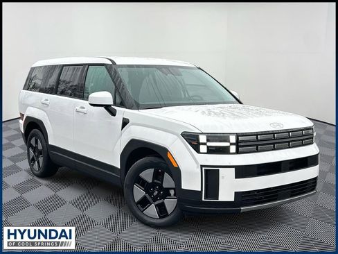 New 2026 Hyundai Santa Fe SE image 1