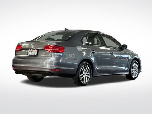 Used 2015 Volkswagen Jetta S w/ Welcome Package image 5