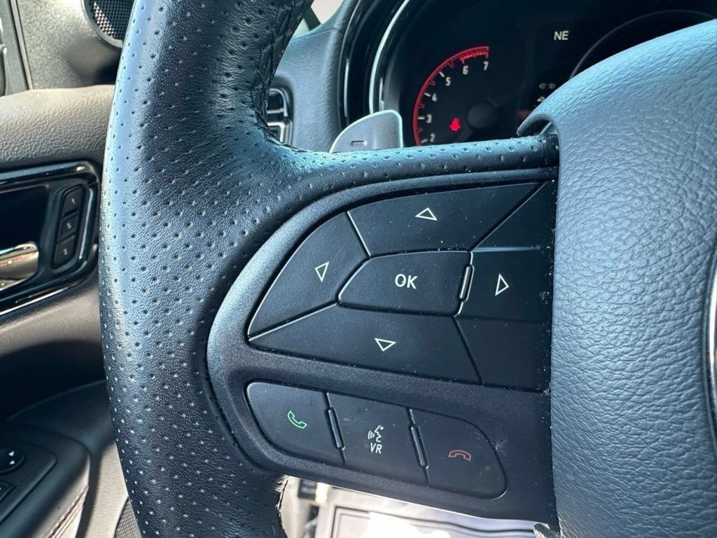Used 2025 Dodge Durango R/T AWD/4WD image 40