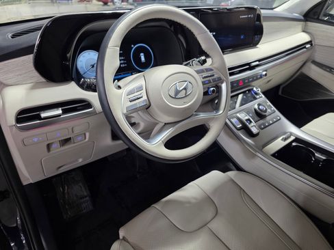 Used 2024 Hyundai Palisade Calligraphy FWD image 25