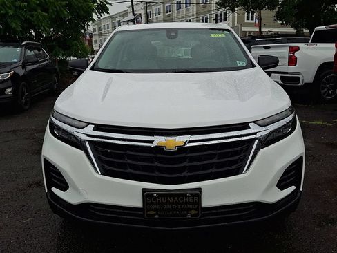 Certified 2023 Chevrolet Equinox LS FWD image 2
