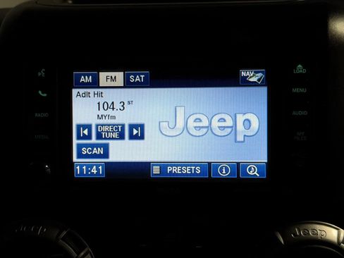 Used 2012 Jeep Wrangler Rubicon w/ PWR Convenience Group AWD/4WD image 35