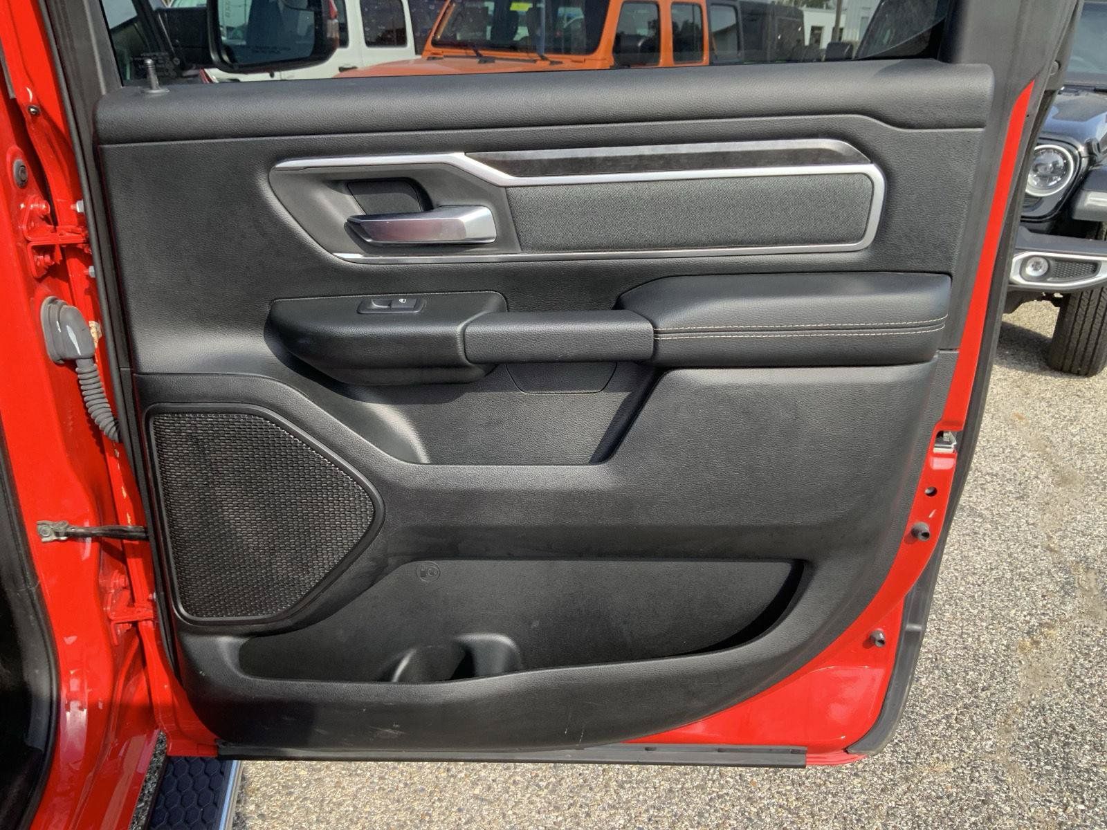 Used 2019 RAM 1500 Big Horn AWD/4WD image 57