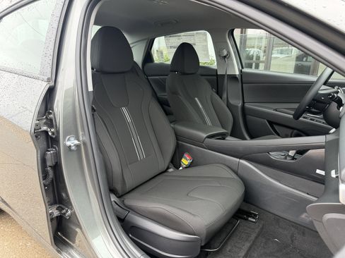 New 2026 Hyundai Elantra Blue image 16