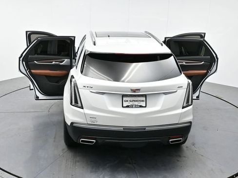 Used 2025 Cadillac XT5 Sportv w/ Technology Package image 46
