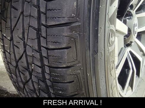 Used 2023 Toyota Tacoma TRD Sport w/ Advanced Technology Package AWD/4WD image 11