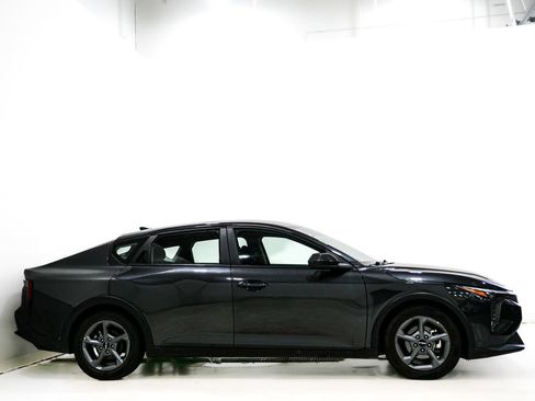 Used 2025 Kia K4 FWD image 4