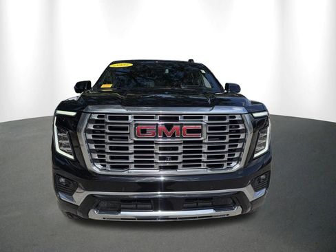 Used 2025 GMC Yukon Denali AWD/4WD image 15