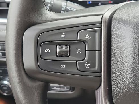 Used 2023 GMC Yukon XL Denali Ultimate AWD/4WD image 19