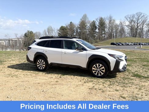Certified 2025 Subaru Outback Premium AWD/4WD image 7