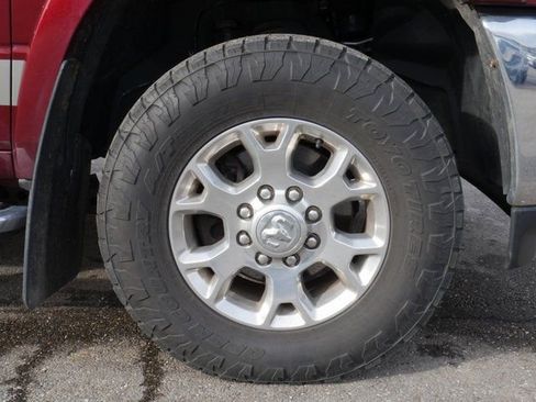 Used 2022 RAM 3500 Laramie AWD/4WD image 12