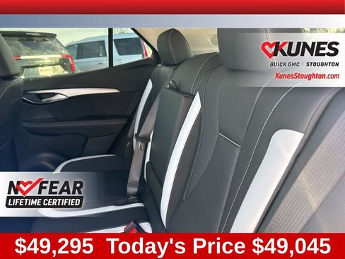 New 2026 Buick Envision Sport Touring image 40