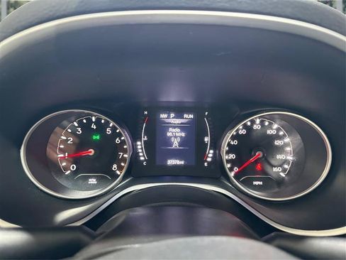 Used 2020 Jeep Compass Latitude AWD/4WD image 17