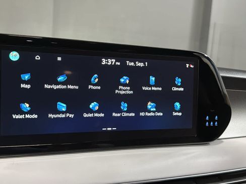 Used 2025 Hyundai Palisade SEL AWD/4WD image 15