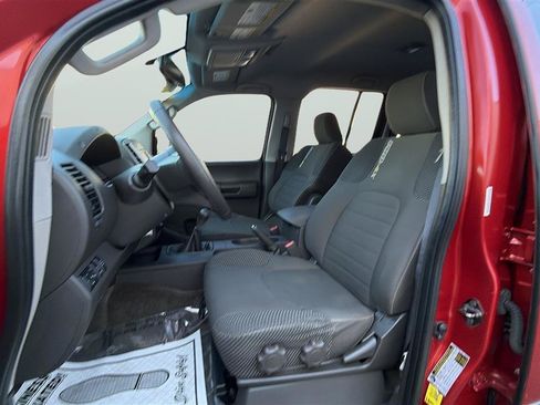Used 2013 Nissan Xterra PRO-4X AWD/4WD image 29