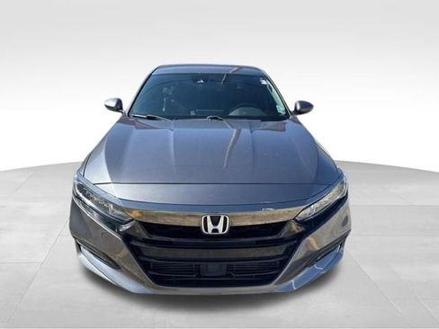 Used 2018 Honda Accord Sport image 2